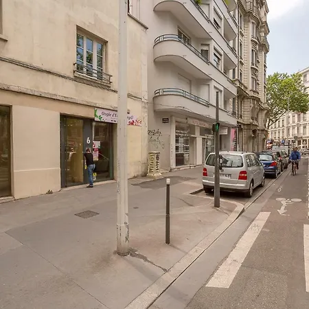 Appartement Very Spacious Studio ✦ Saxe Gambetta ✦